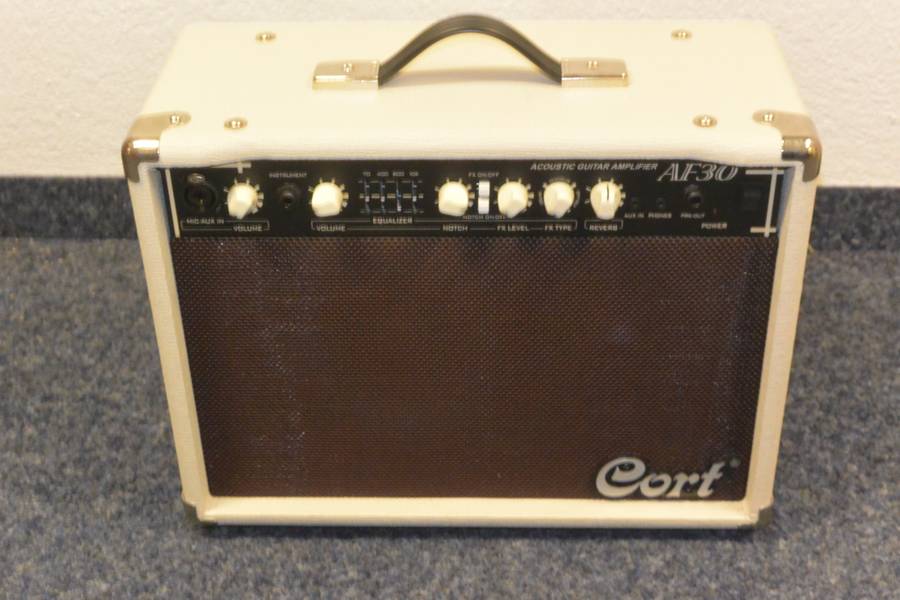 Ampli guitare acoustique Cort