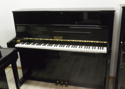 Piano droit Sauter